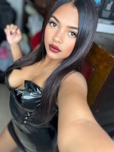 666365091: Chica busca chico en Madrid