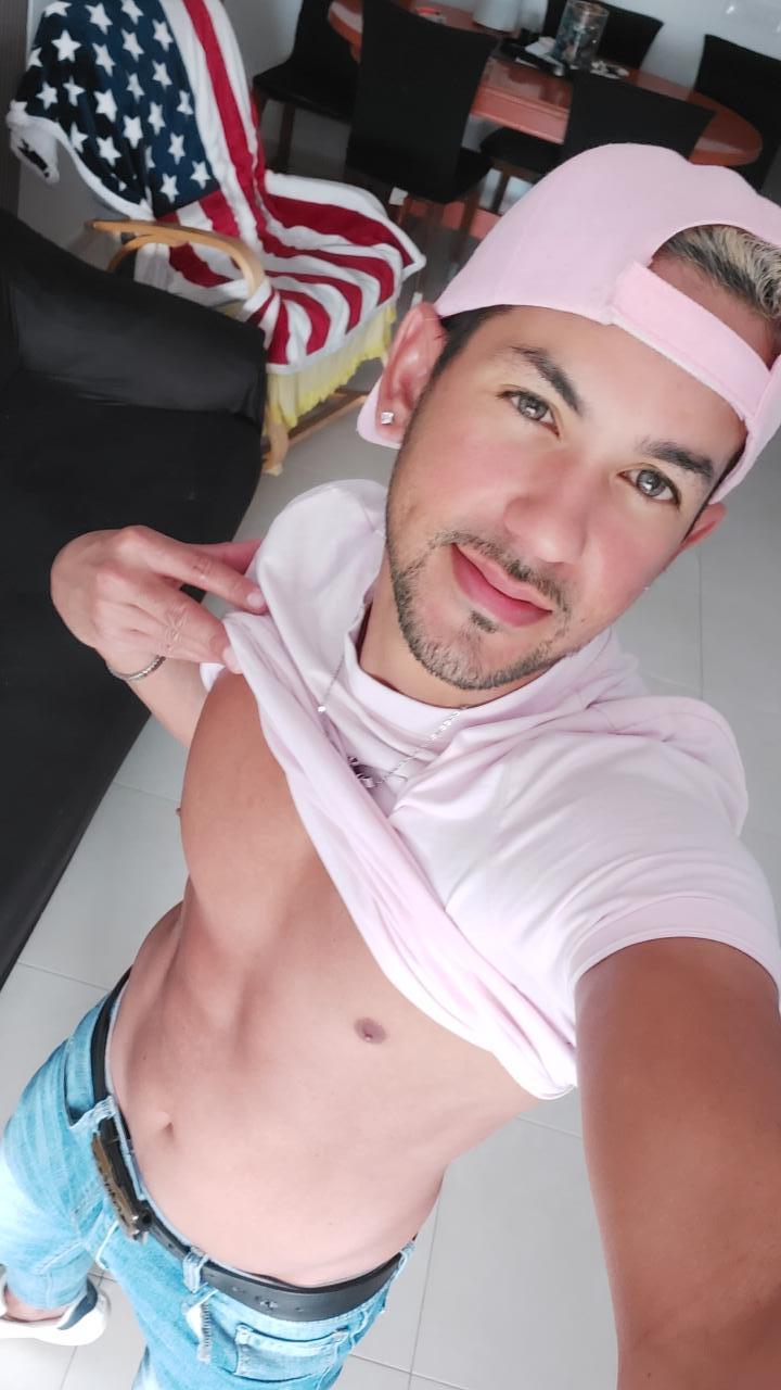 Chico busca chica en Alicante: 