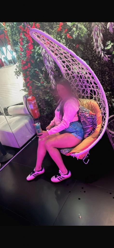 602570787: Chica busca chico en Granada