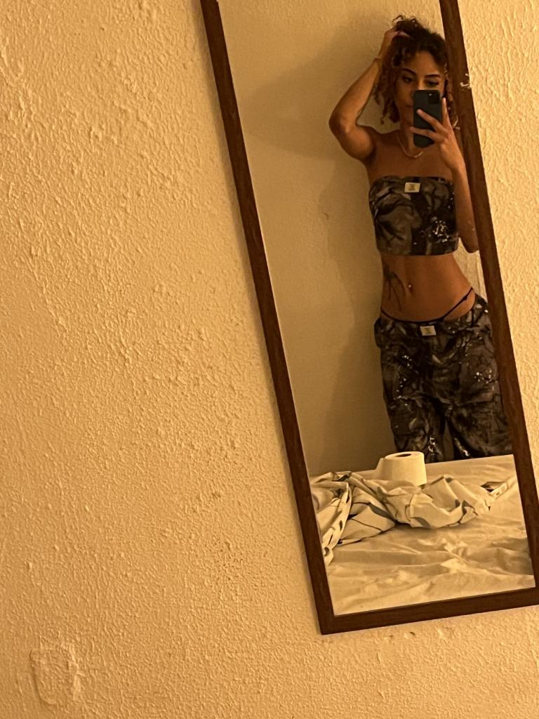 Chica busca chico en Barcelona: 