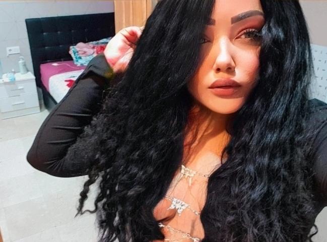 Chica busca chico en Almería: 