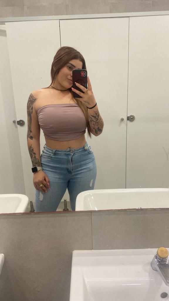 Chica busca chico en Cádiz: 