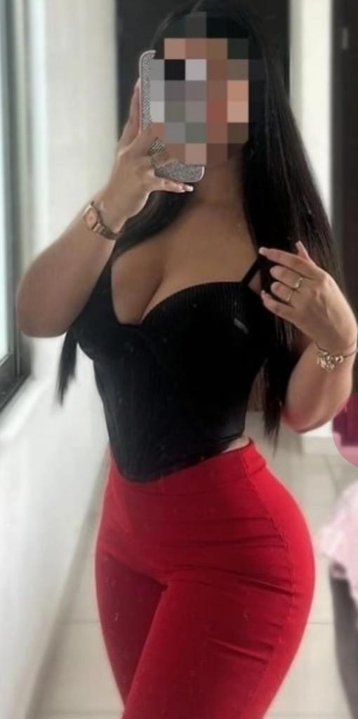 Chica busca chico en Orense: 