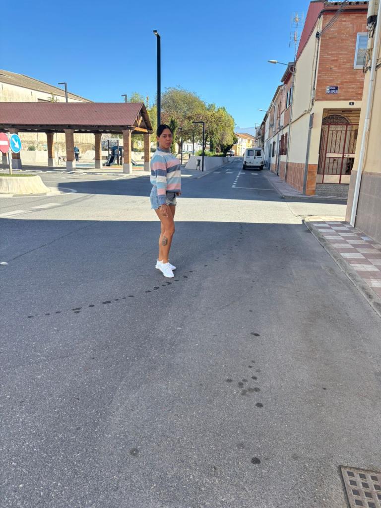 Chica busca chico en Almería: 