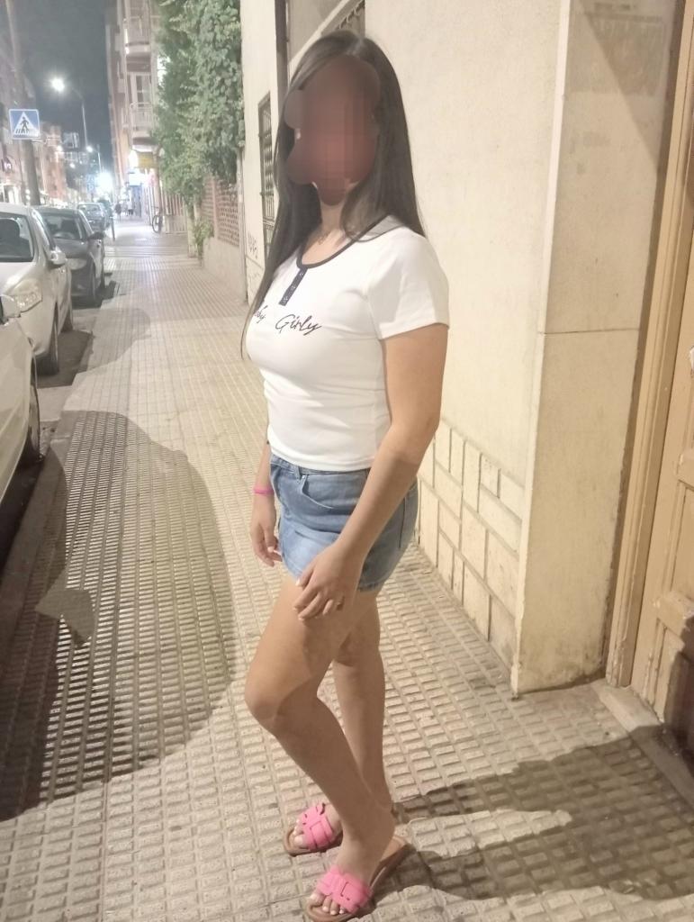Chica busca chico en Cuenca: 