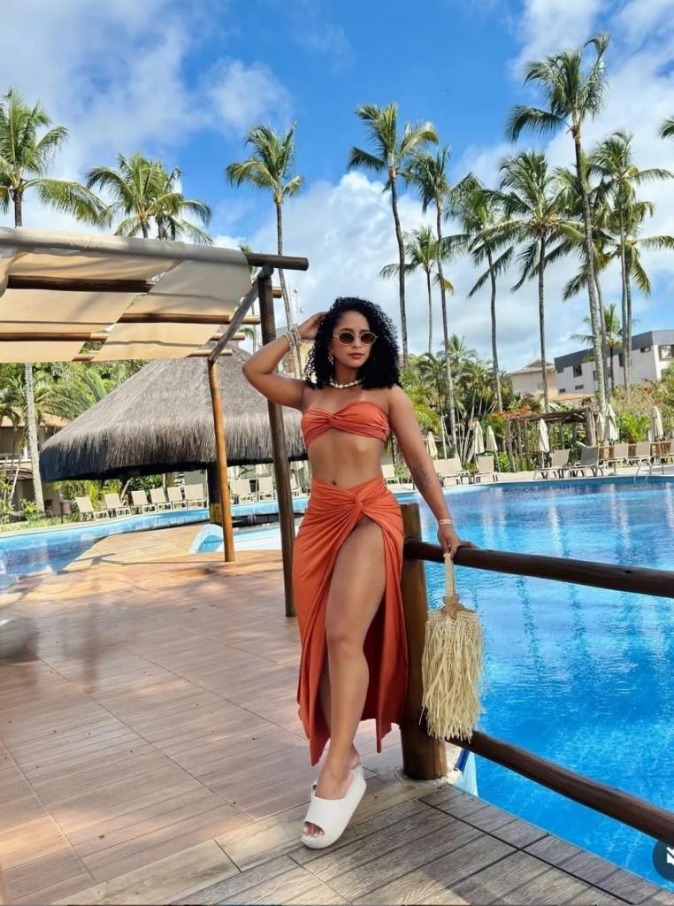 Chica busca chico en Cádiz: 