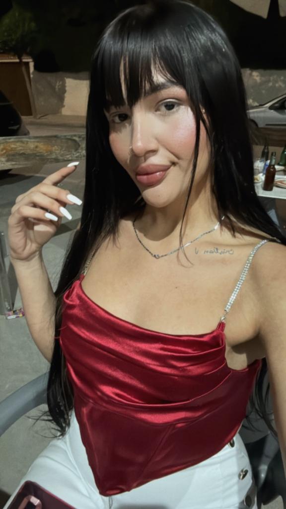 614668047: Travesti en Granada