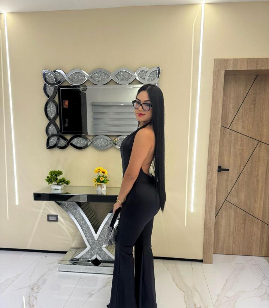 Chica busca chico en Tenerife: 