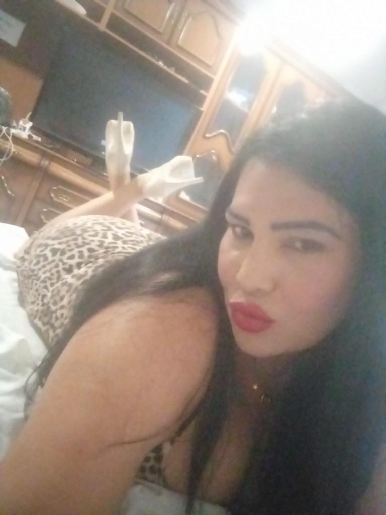 664009851: Chica busca chico en Alicante