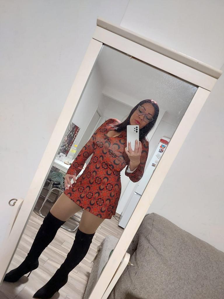 722302071: Chica busca chico en Alicante