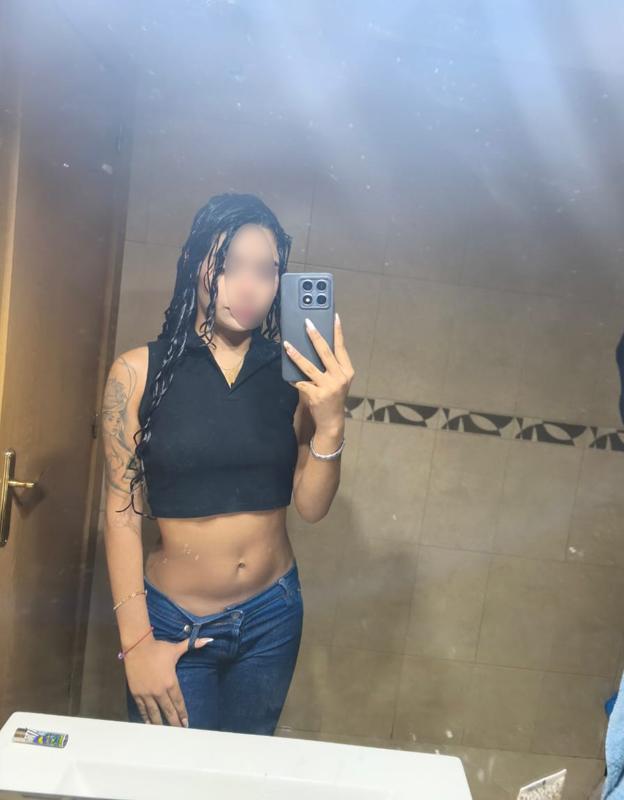 664105541: Chica busca chico en Madrid