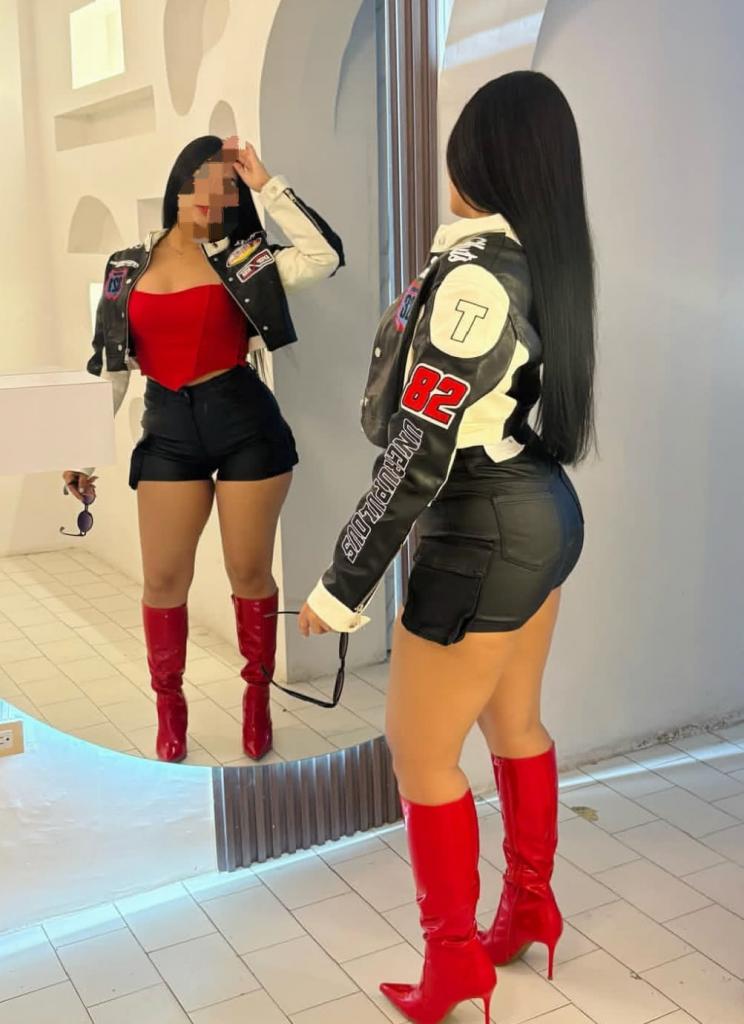 Chica busca chico en Granada: 