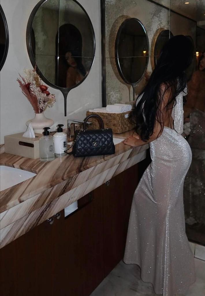 693023163: Chica busca chico en Málaga