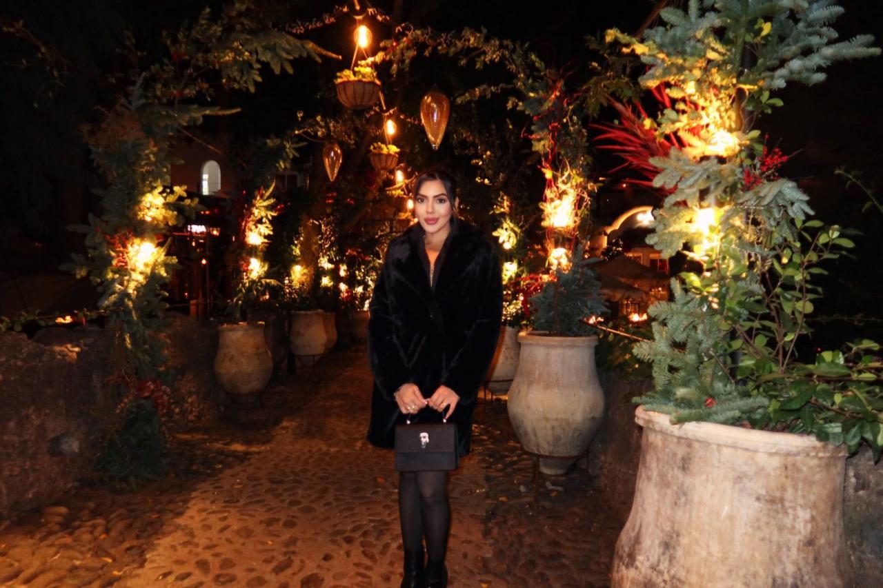 Chica busca chico en Cádiz: 