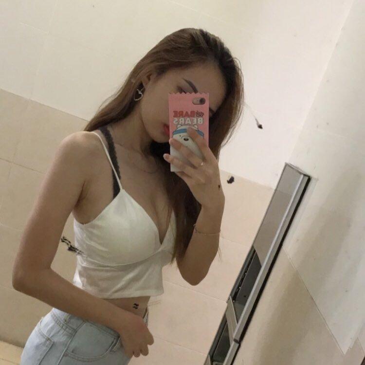 637779828: Chica busca chico en Barcelona