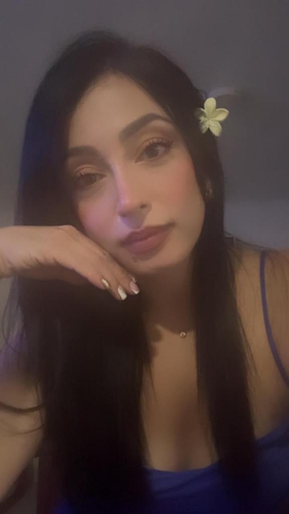 613888366: Chica busca chico en Alicante