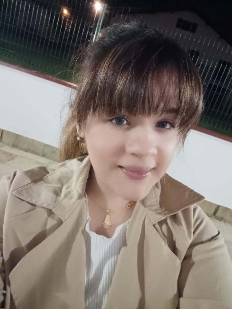 Chica busca chico en Granada: 