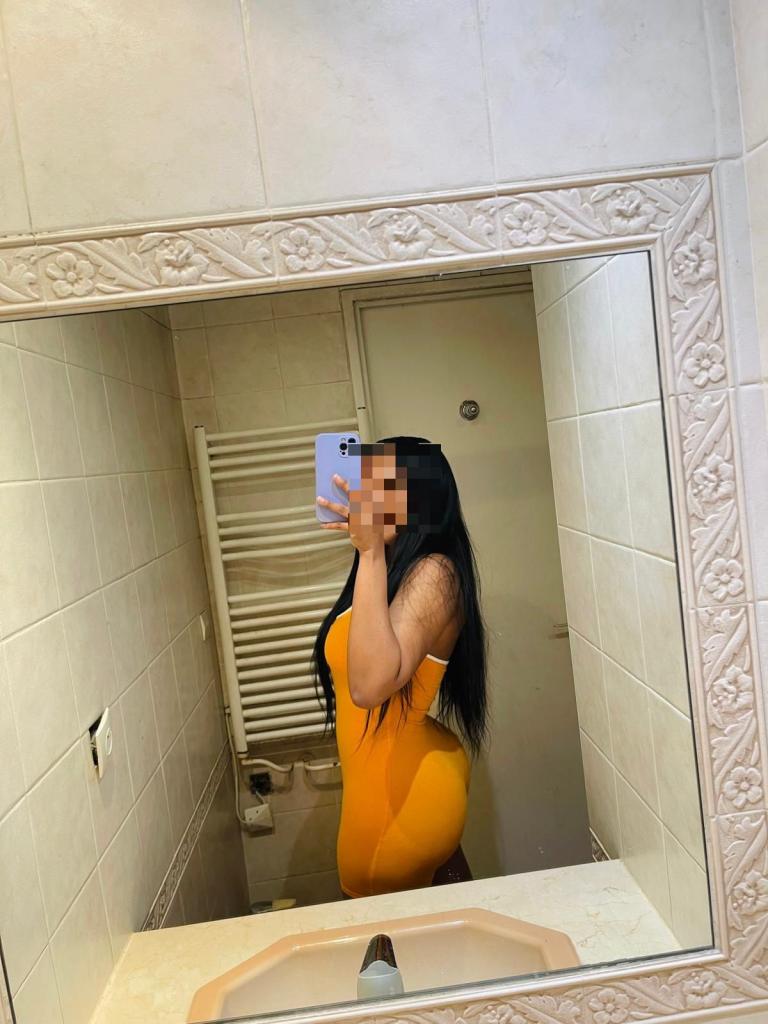 Chica busca chico en Barcelona: 