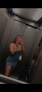 647695790: Chica busca chico en Mallorca