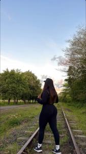 633682577: Chica busca chico en Alicante