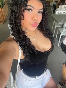 641382429: Chica busca chico en Valencia