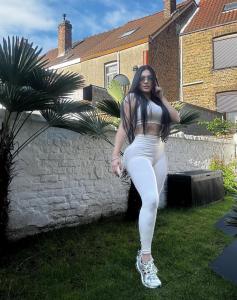 649706188: Chica busca chico en Badajoz