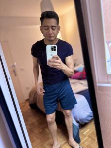 633073060: Chico busca chica en Madrid