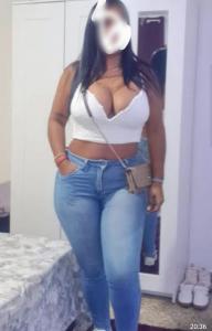 642727605: Chica busca chico en Pontevedra