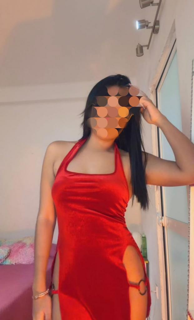 602427136: Chica busca chico en Sevilla