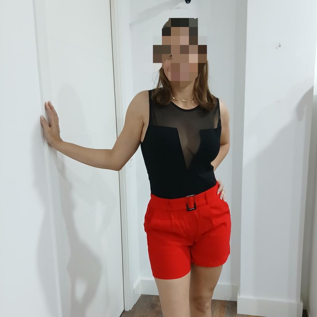 Chica busca chico en Tenerife: 
