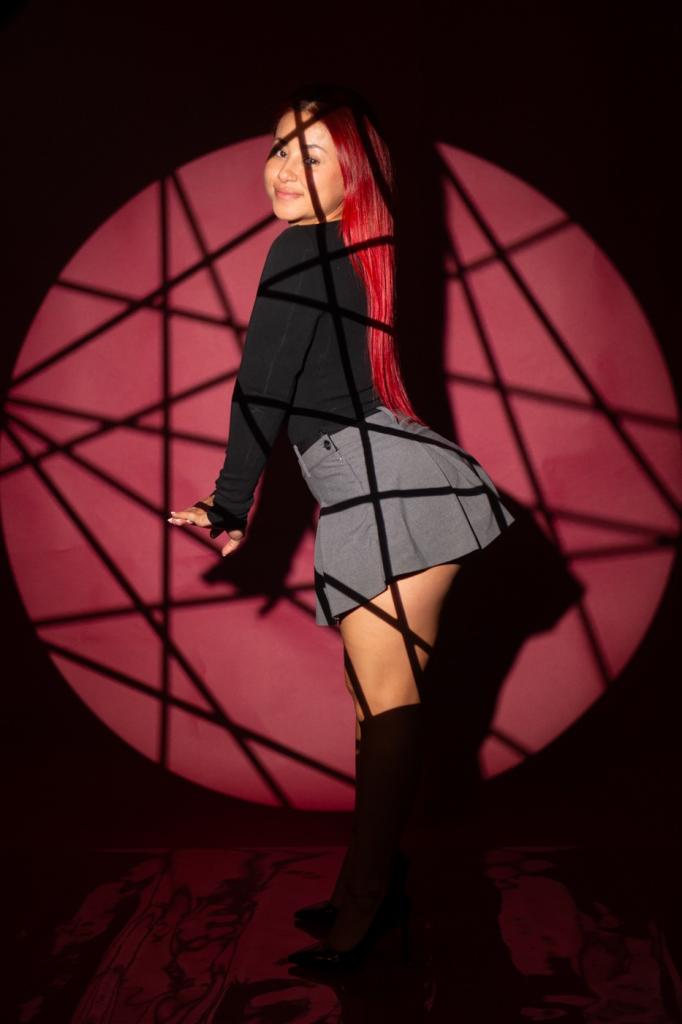 Chica busca chico en Sevilla: 