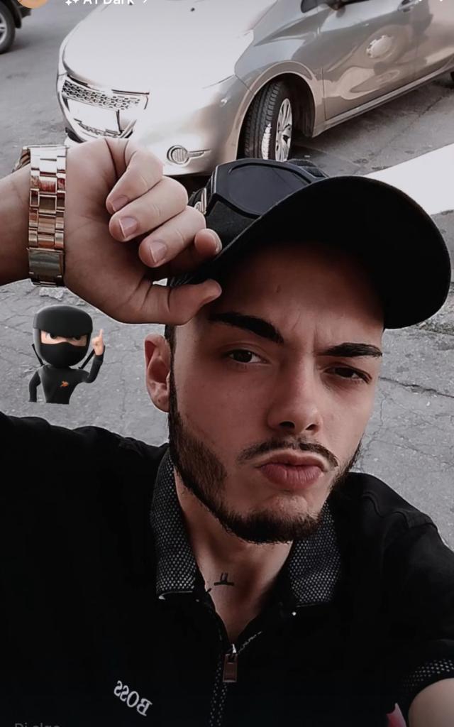 Chico busca chica en Ibiza: 