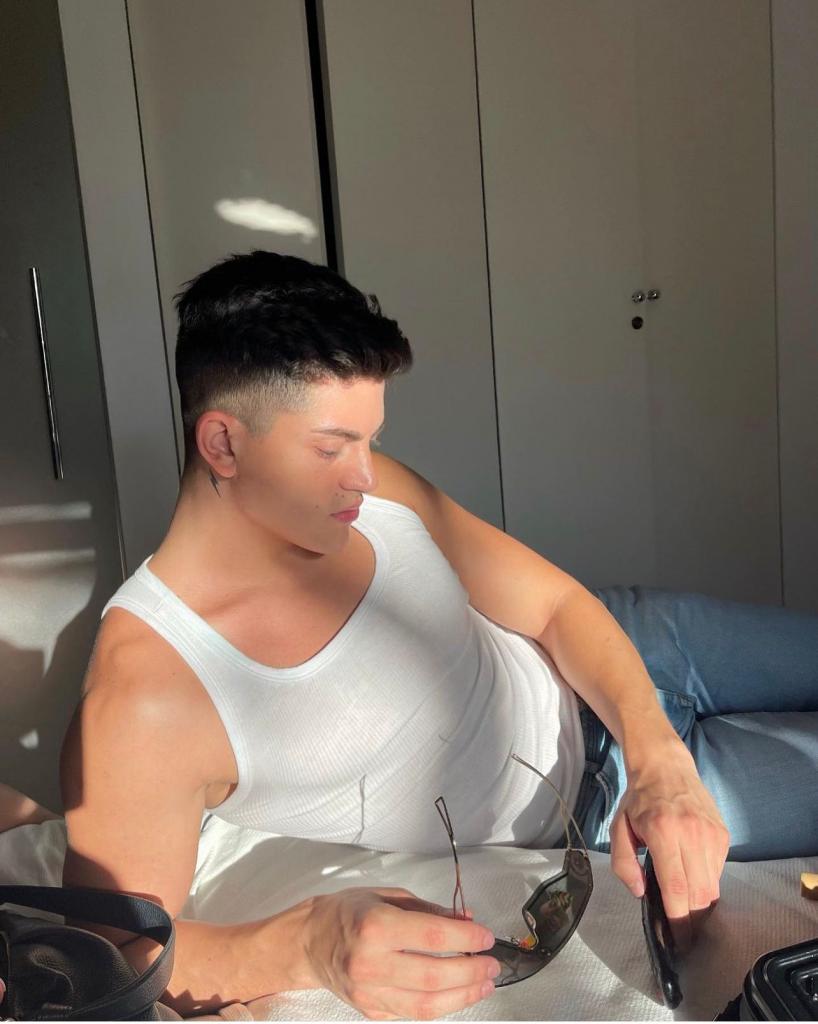 632209945: Chico busca chica en Tarragona