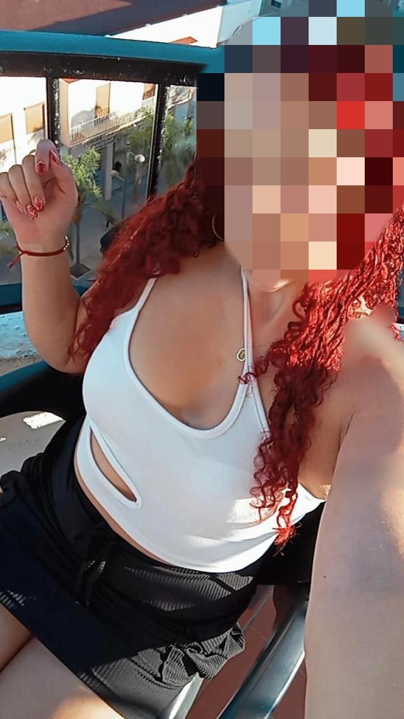 Chica busca chico en Granada: 