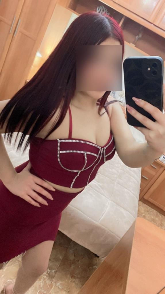 672419636: Chica busca chico en Madrid