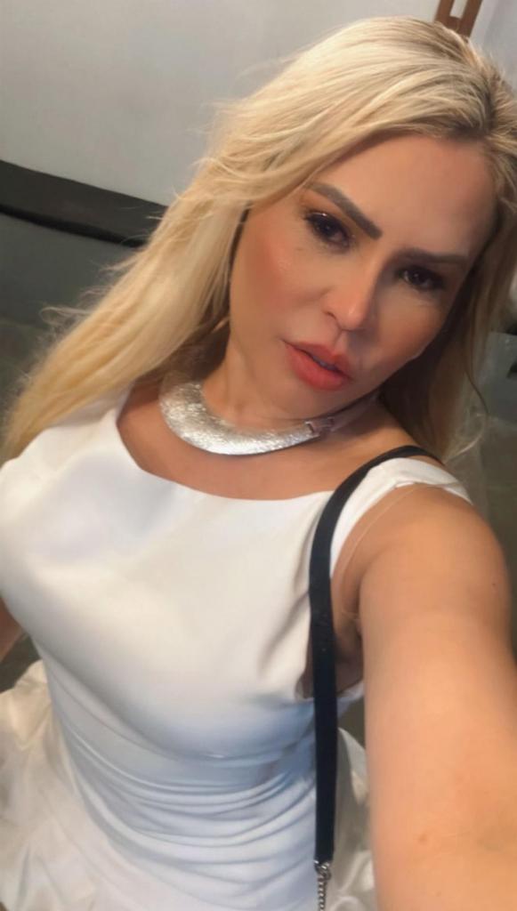 677832202: Chica busca chico en Córdoba