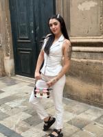 623529304: Chica busca chico en Barcelona