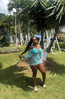 617244090: Chica busca chico en Gerona