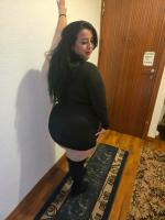 614745589: Chica busca chico en Barcelona