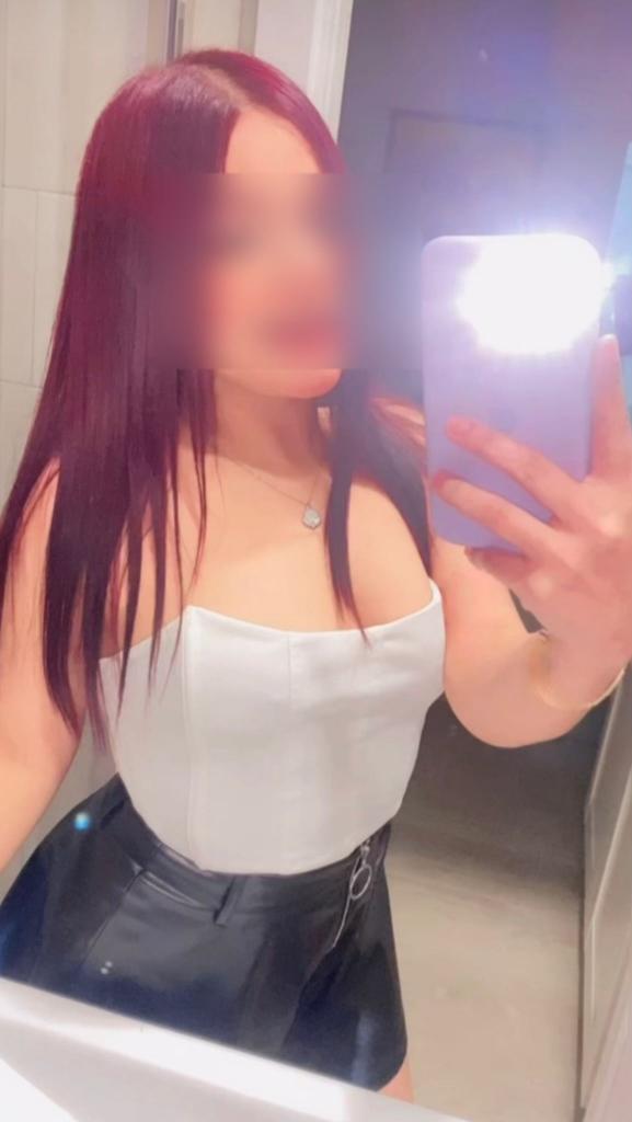 672419636: Chica busca chico en Madrid