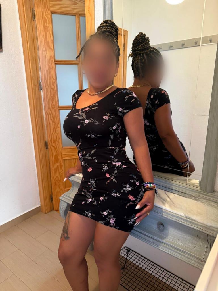 614511688: Chica busca chico en Navarra