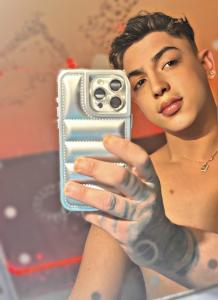 Chico busca chica en Jaén: 