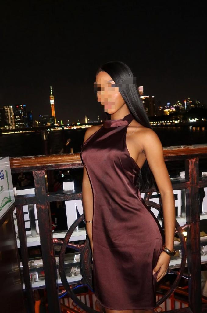 Chica busca chico en Murcia: 