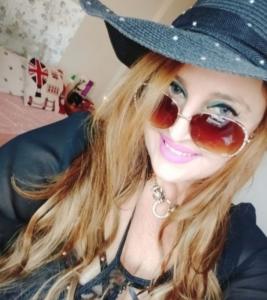 678176210: Chica busca chico en Las Palmas