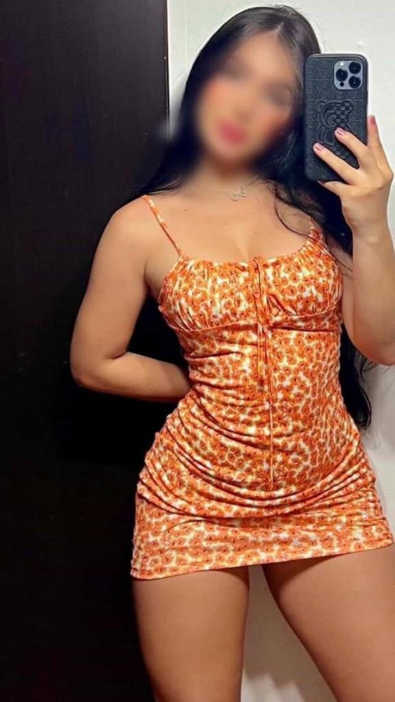 Chica busca chico en Huelva: 