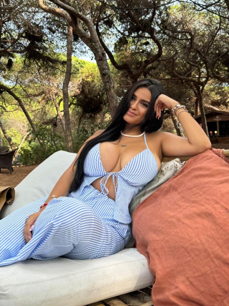 Chica busca chico en Barcelona: 