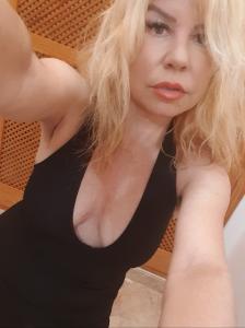 Chica busca chico en Ibiza: 