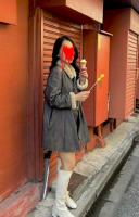 664861959: Chica busca chico en Madrid