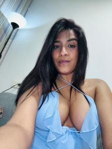 624994008: Chica busca chico en La Coruña