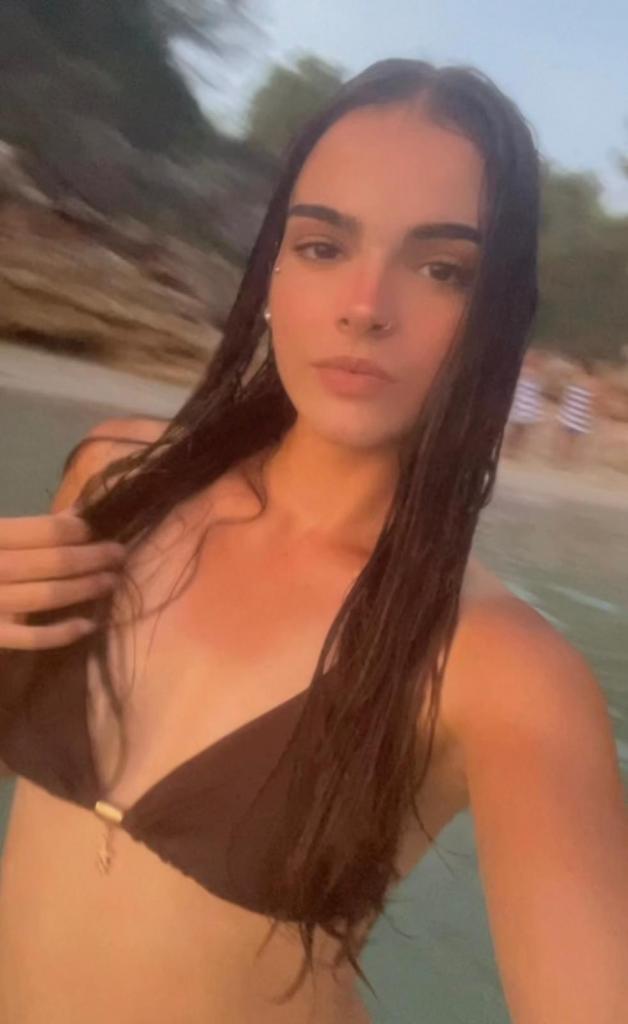 Chica busca chico en Ibiza: 